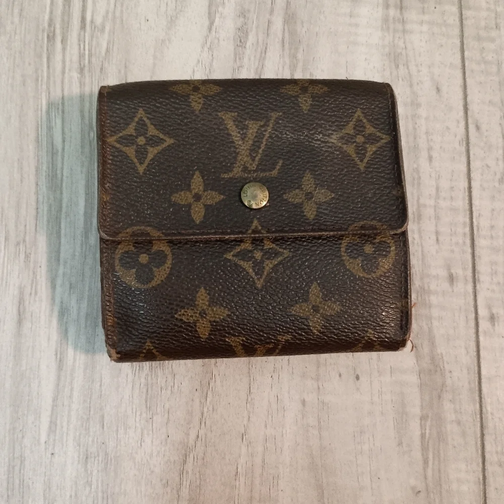Authentic Louis Vuitton Monogram Portefeiulle Elise Trifold Wallet